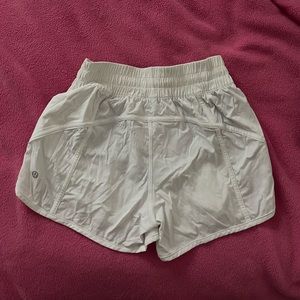 Lulu Track That Mid-Rise 3” Shorts